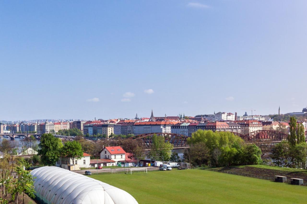 Honest Smichov Apartment Prague Exterior photo